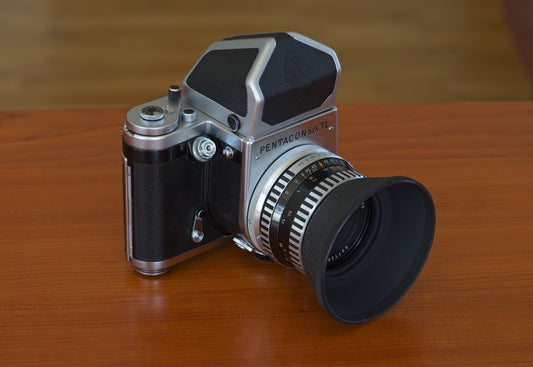 Pentacon Six TL with Zeiss Biometar 80mm 2.8 lens and accessories